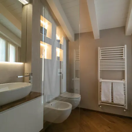 Mamma Ciccia - Cozy Attic Apartment Galbiate