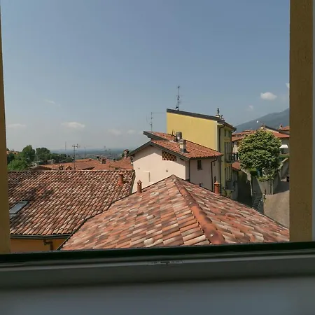 Mamma Ciccia - Cozy Attic Apartment